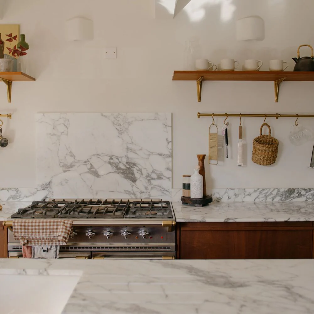 Jojo's White - Image 18